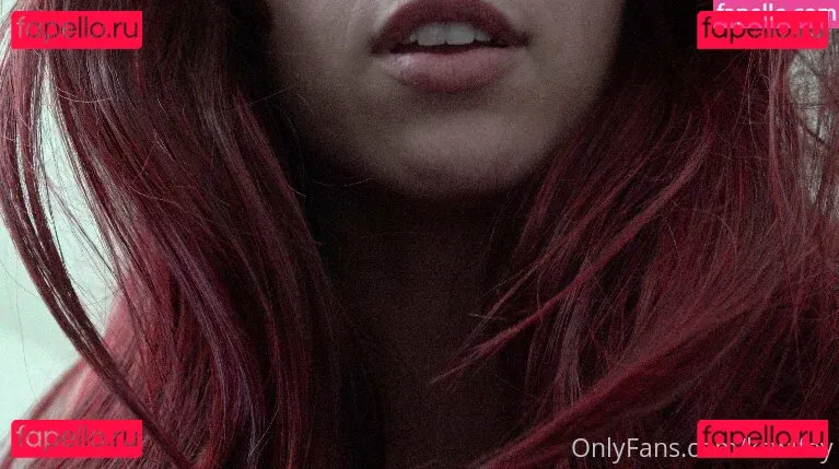 KSWifey Onlyfans Photo Gallery 