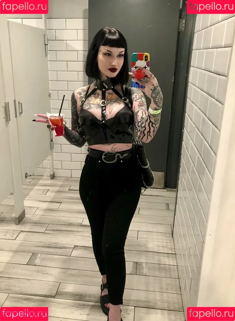 Hviley Rose Onlyfans Photo Gallery 
