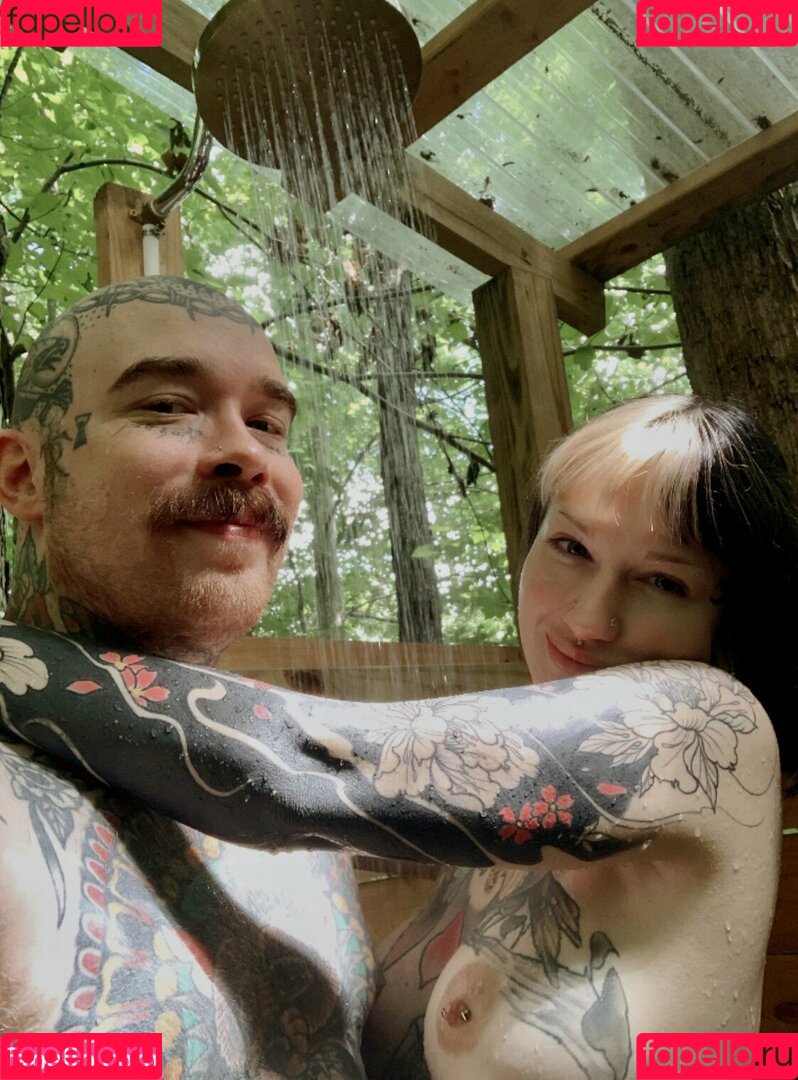 Hviley Rose Onlyfans Photo Gallery 