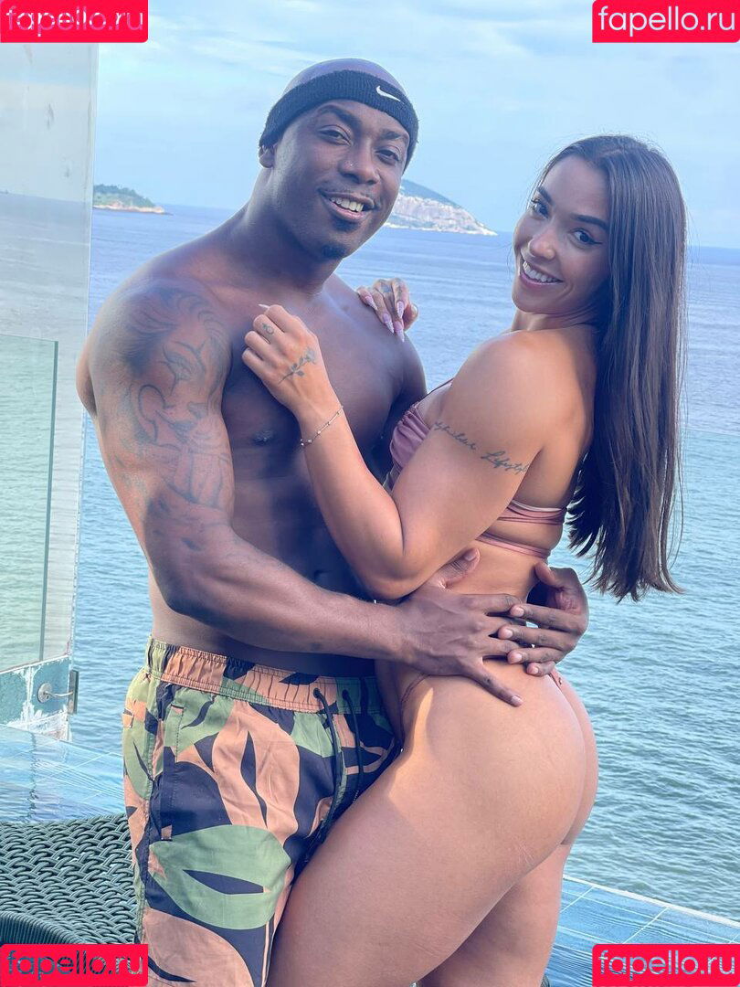 Amira Fit Onlyfans Photo Gallery 