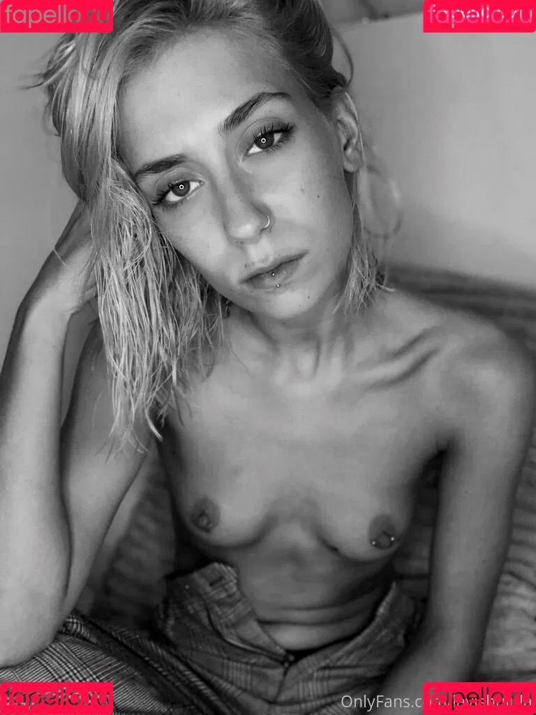 lavishulula Onlyfans Photo Gallery 