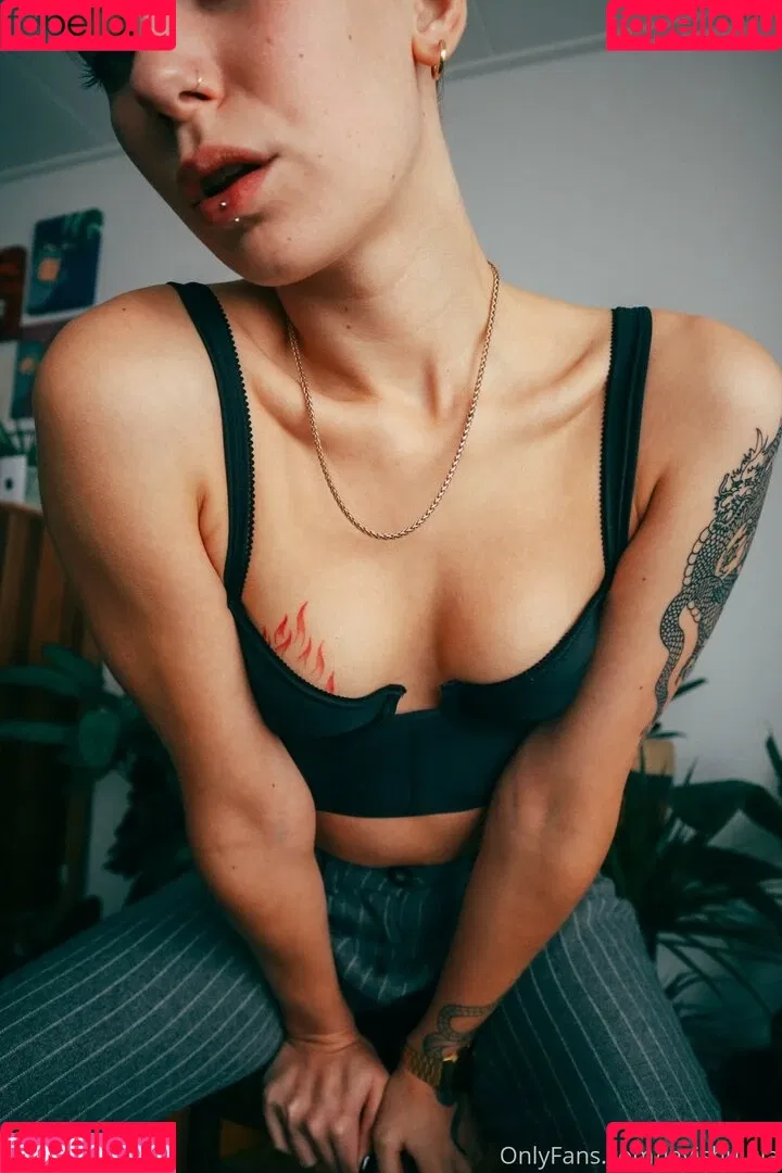 lavishulula Onlyfans Photo Gallery 