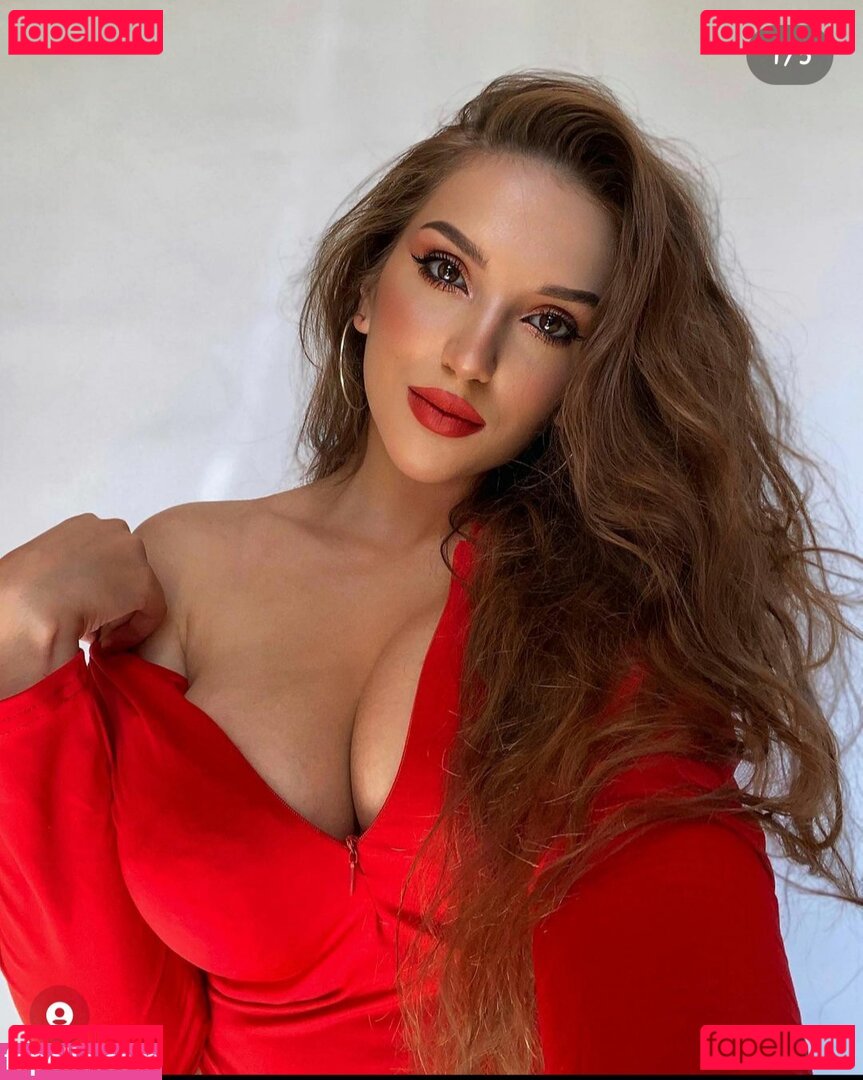 Anjelika R / jilydas / jilydass Onlyfans Photo Gallery 