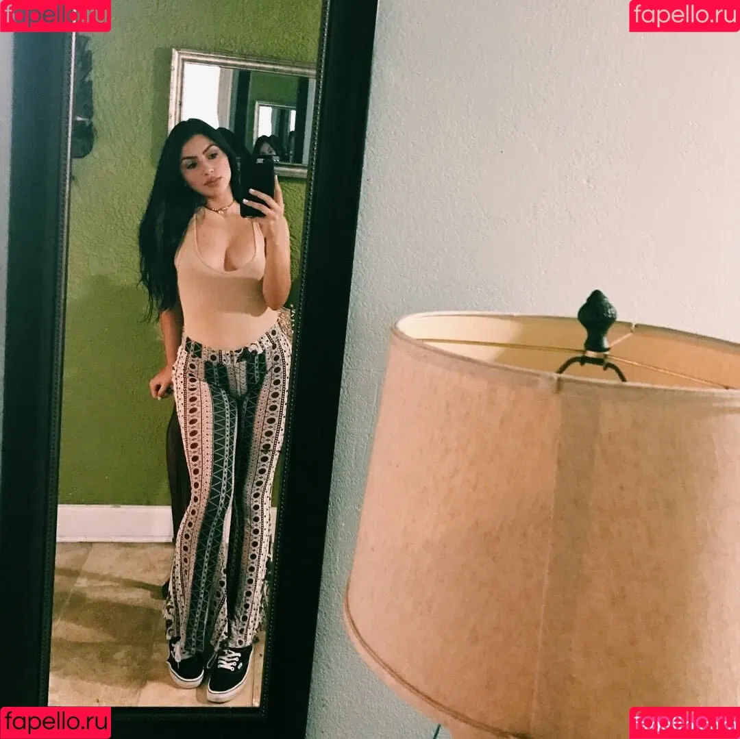 Kami-sama Onlyfans Photo Gallery 