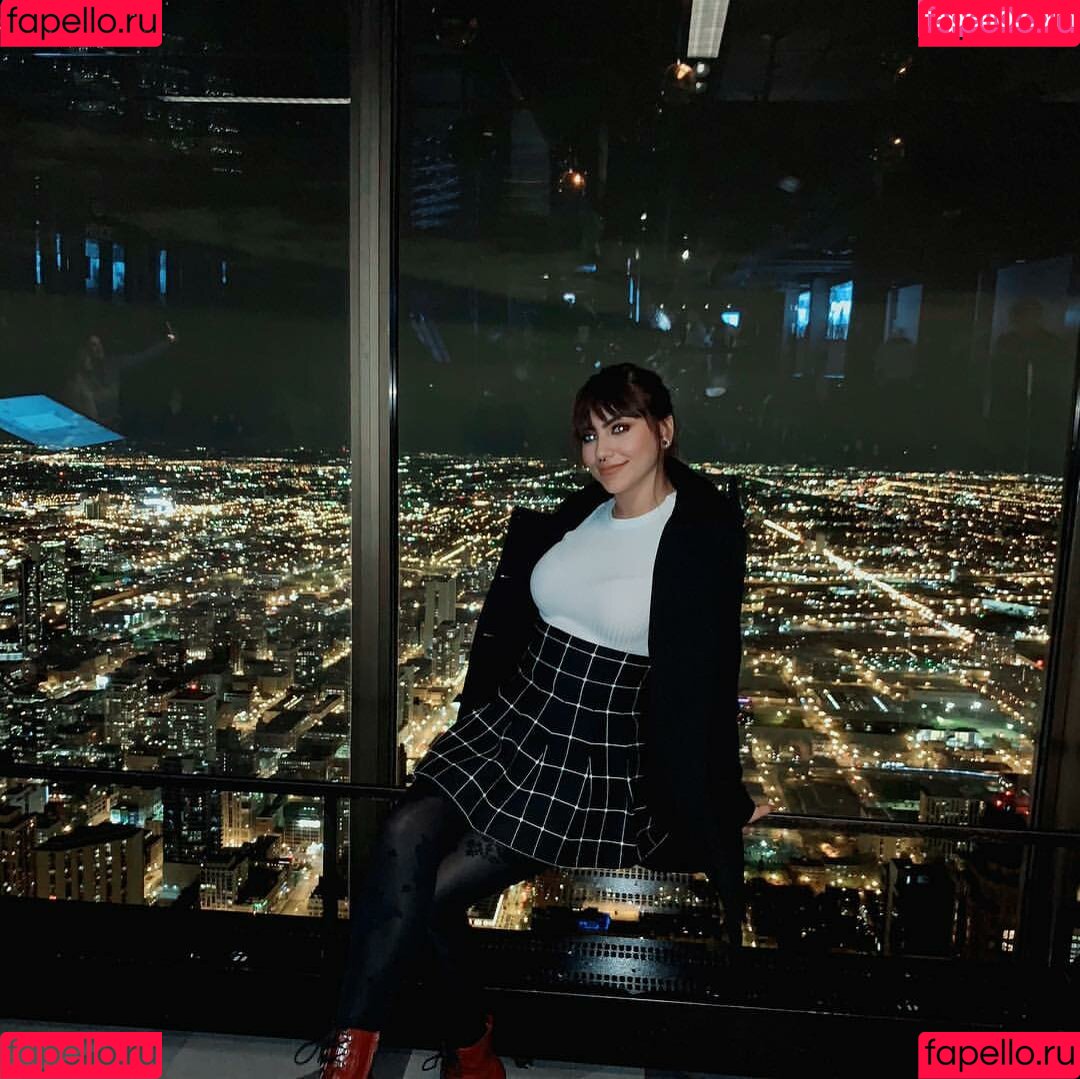 Kami-sama Onlyfans Photo Gallery 