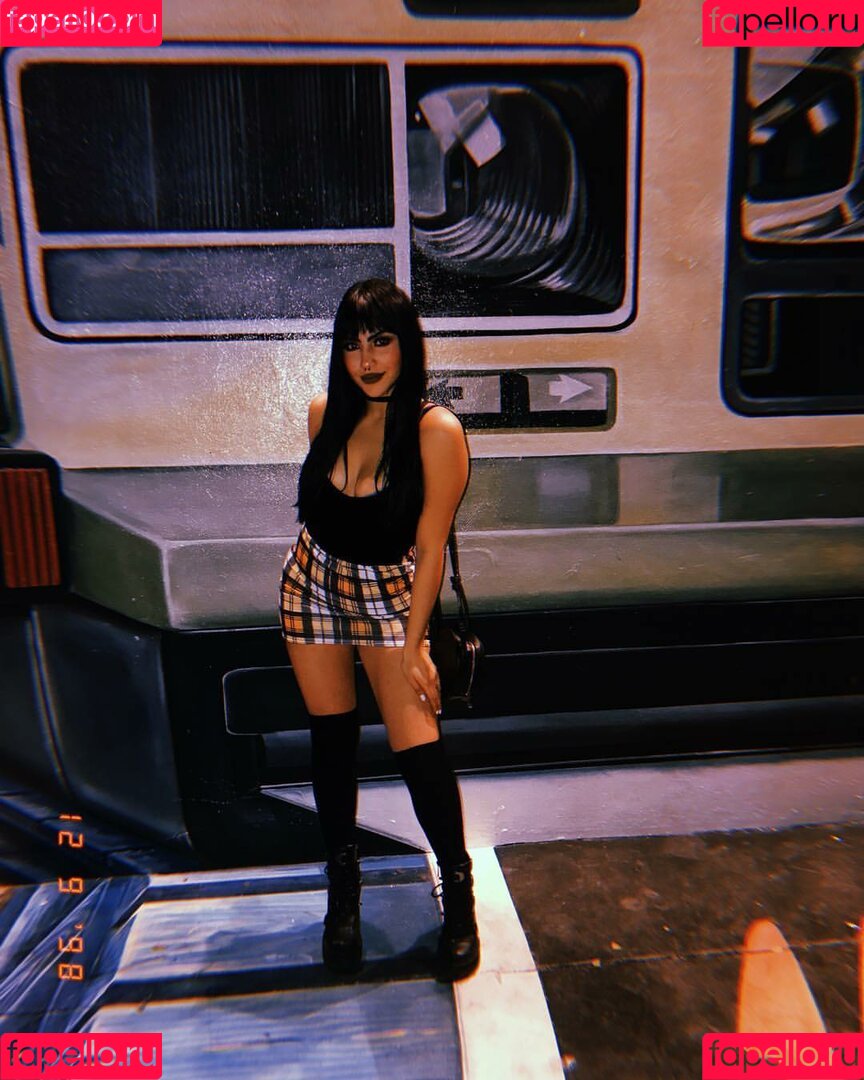 Kami-sama Onlyfans Photo Gallery 