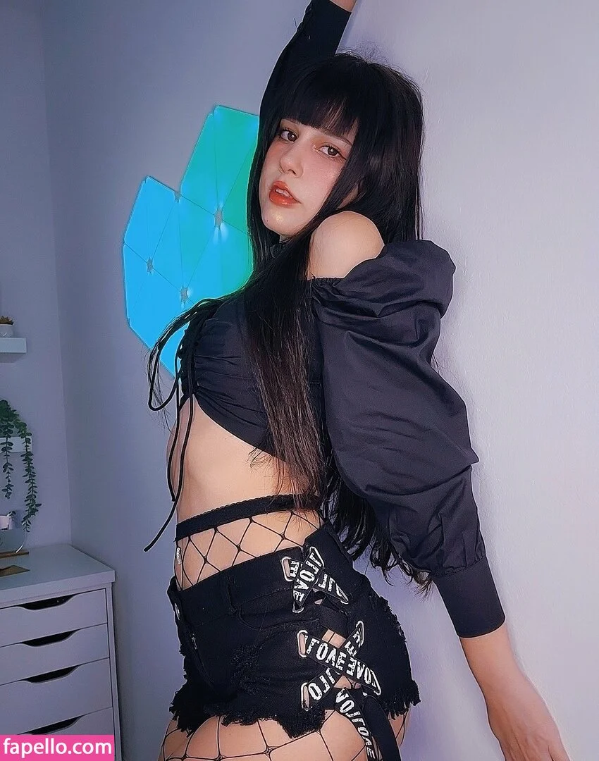 JenNyan Onlyfans Photo Gallery 