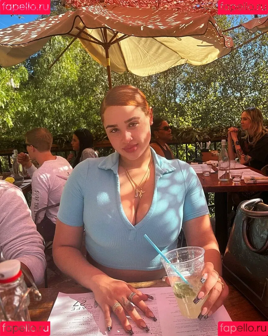 janaevic Onlyfans Photo Gallery 