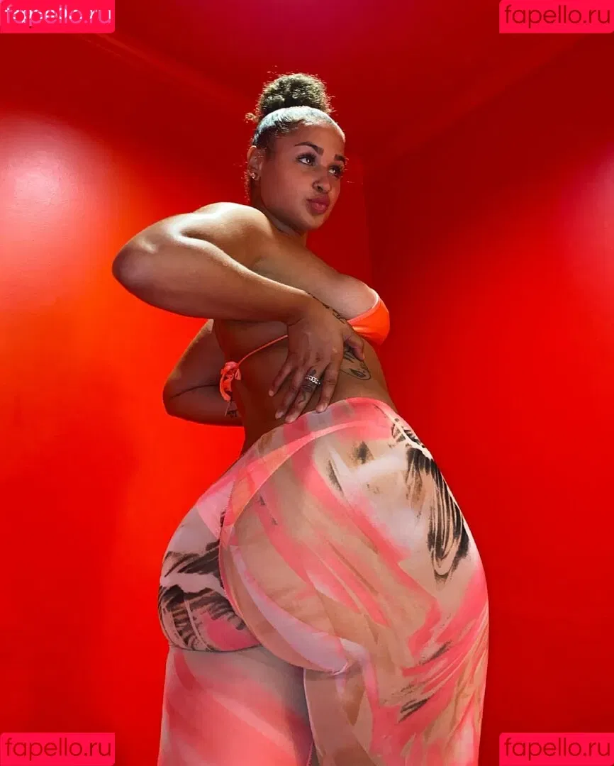 janaevic Onlyfans Photo Gallery 