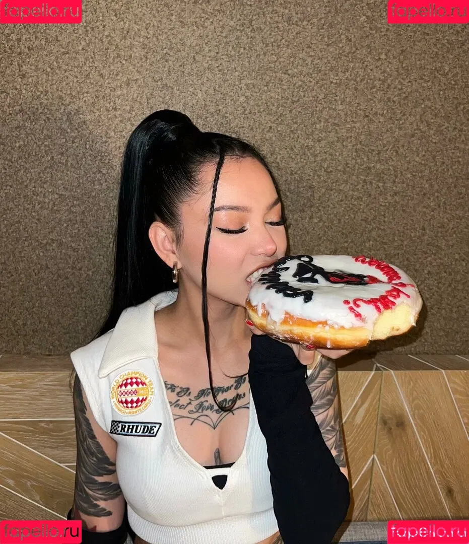 Bella Poarch Onlyfans Photo Gallery 