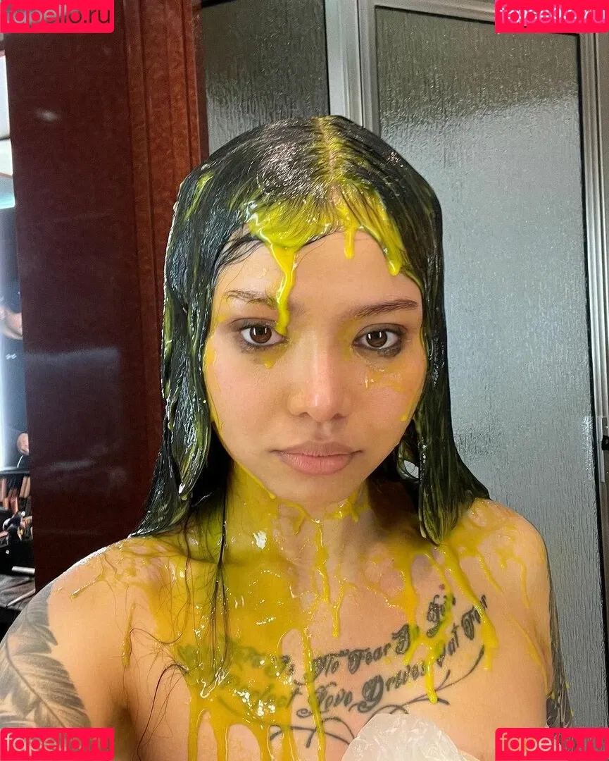 Bella Poarch Onlyfans Photo Gallery 