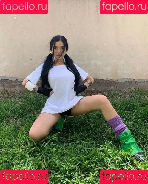 Bella Poarch Onlyfans Photo Gallery 