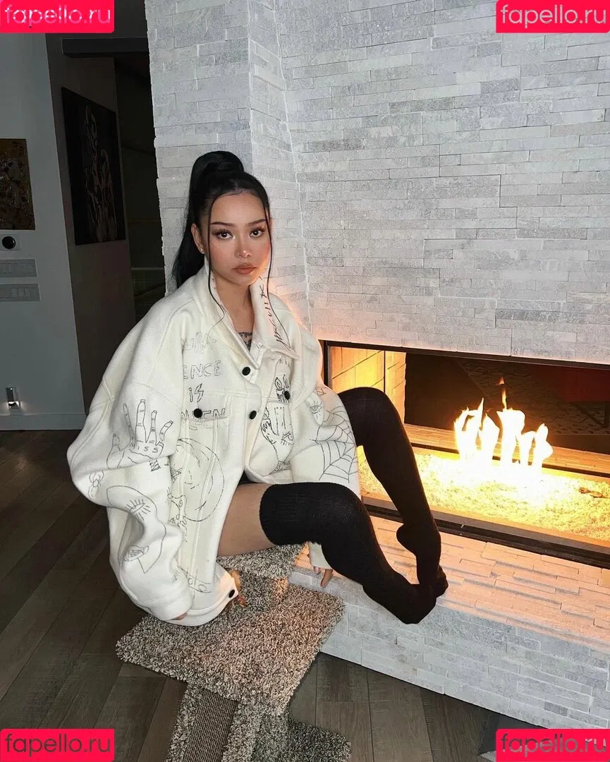 Bella Poarch Onlyfans Photo Gallery 