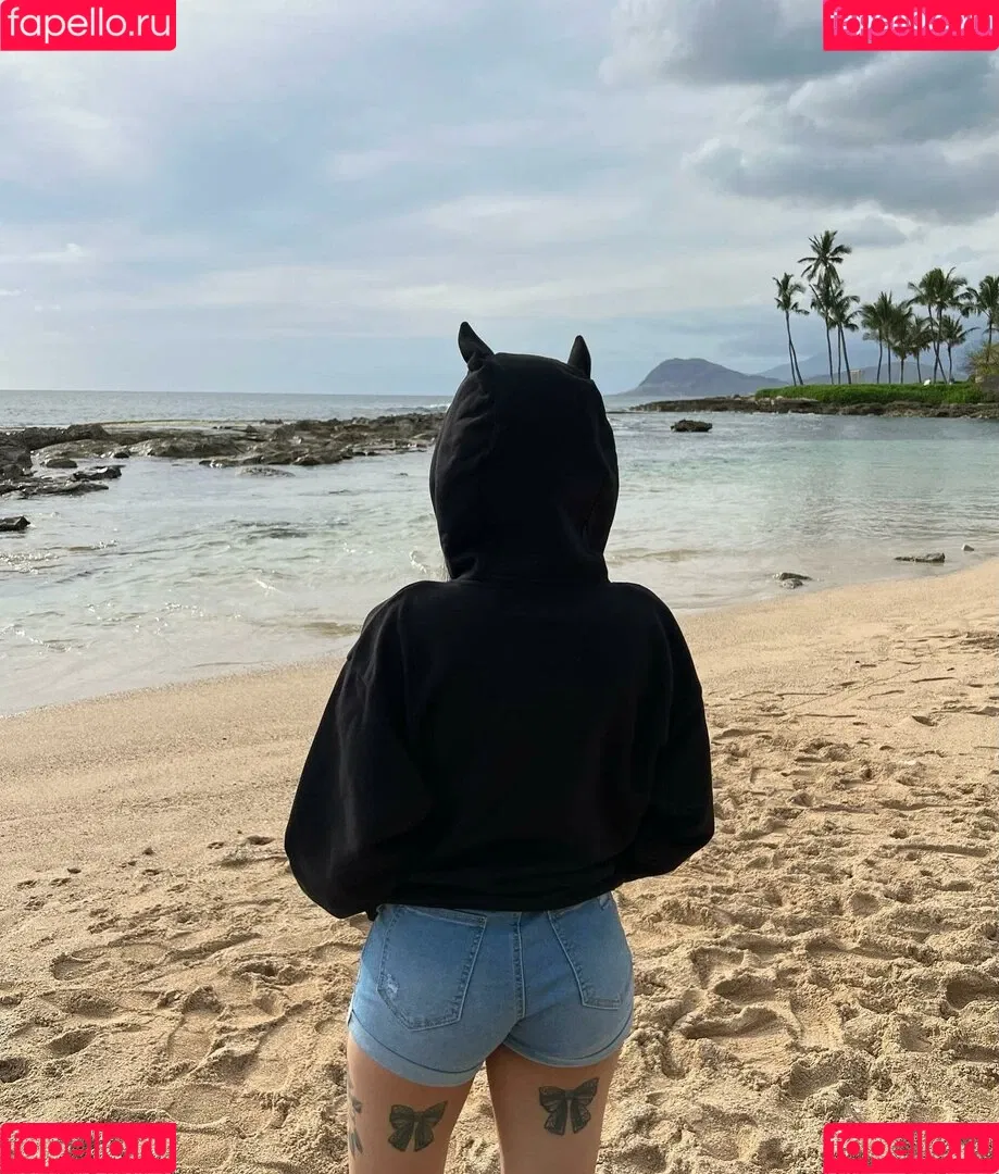 Bella Poarch Onlyfans Photo Gallery 