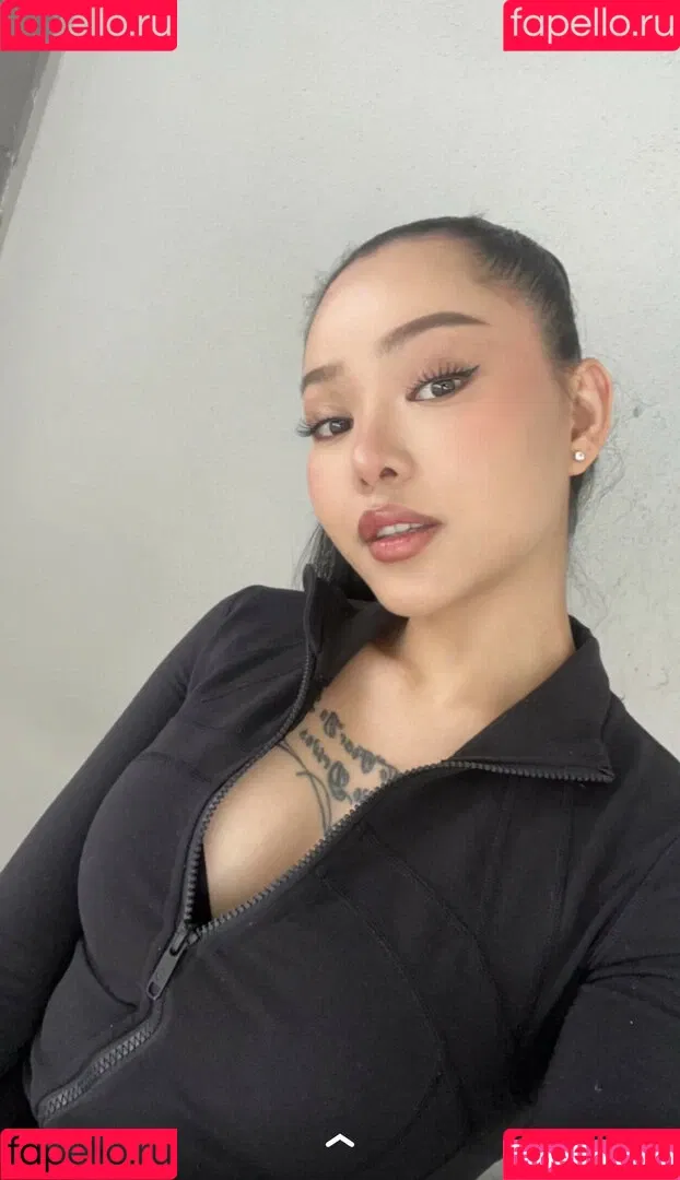 Bella Poarch Onlyfans Photo Gallery 