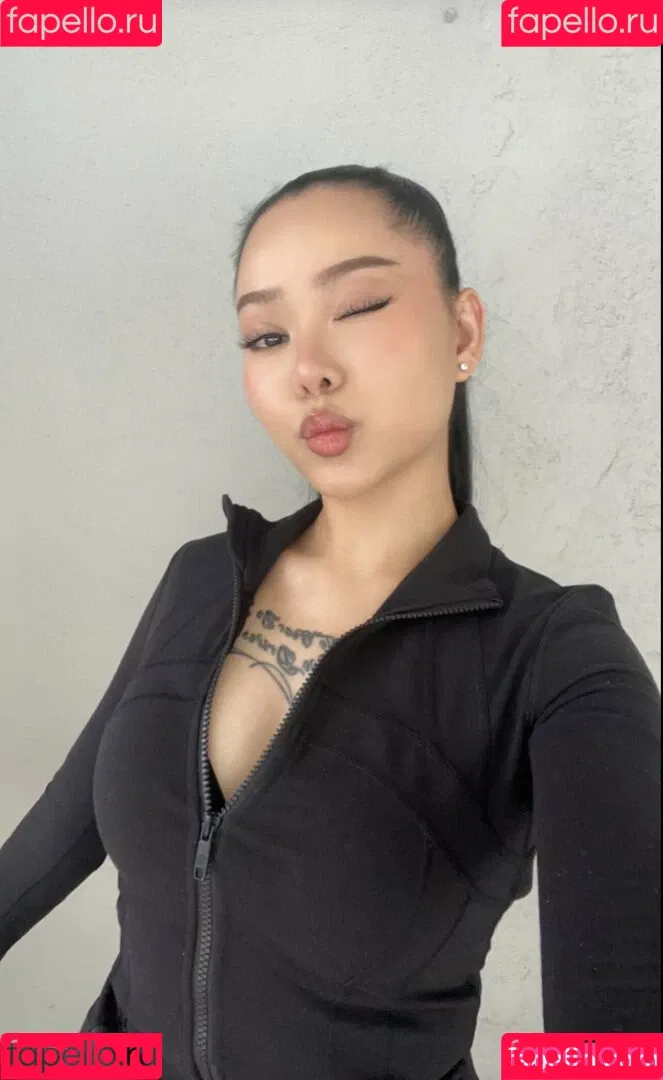 Bella Poarch Onlyfans Photo Gallery 