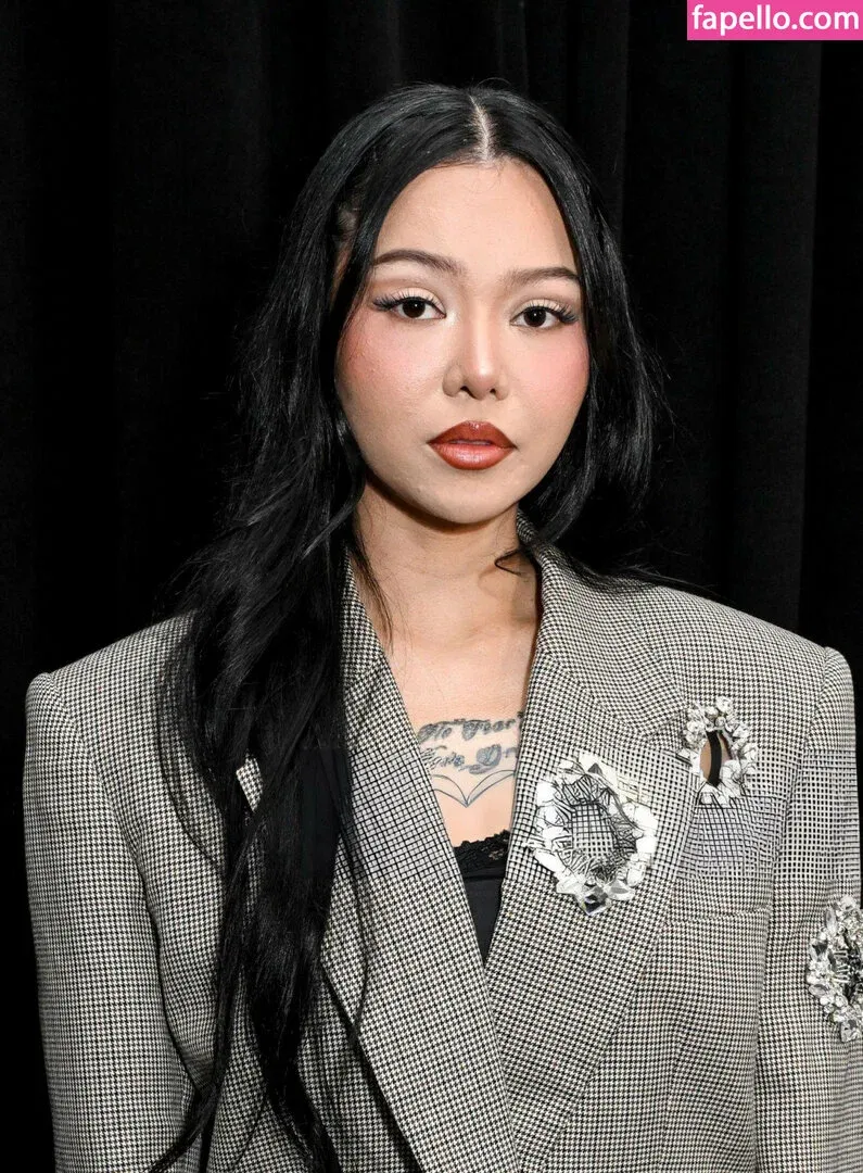 Bella Poarch Onlyfans Photo Gallery 