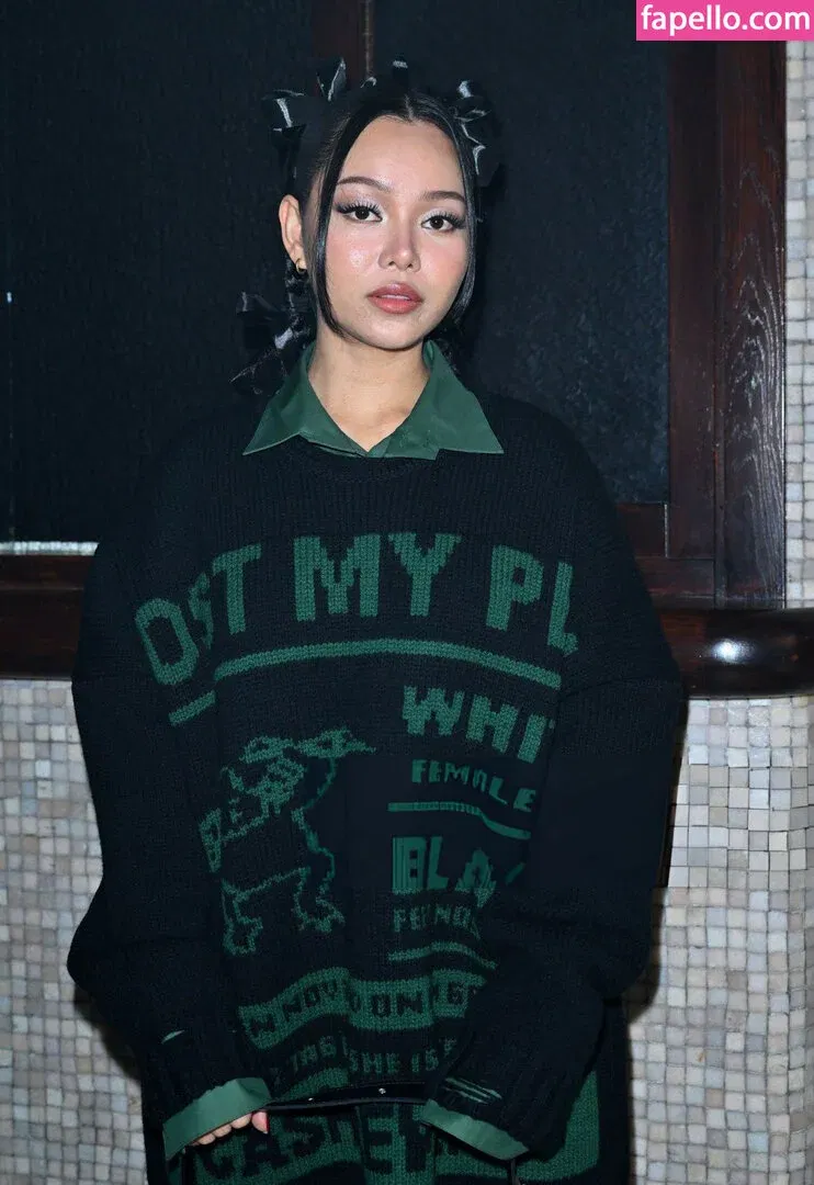 Bella Poarch Onlyfans Photo Gallery 