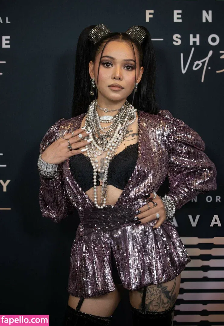 Bella Poarch Onlyfans Photo Gallery 