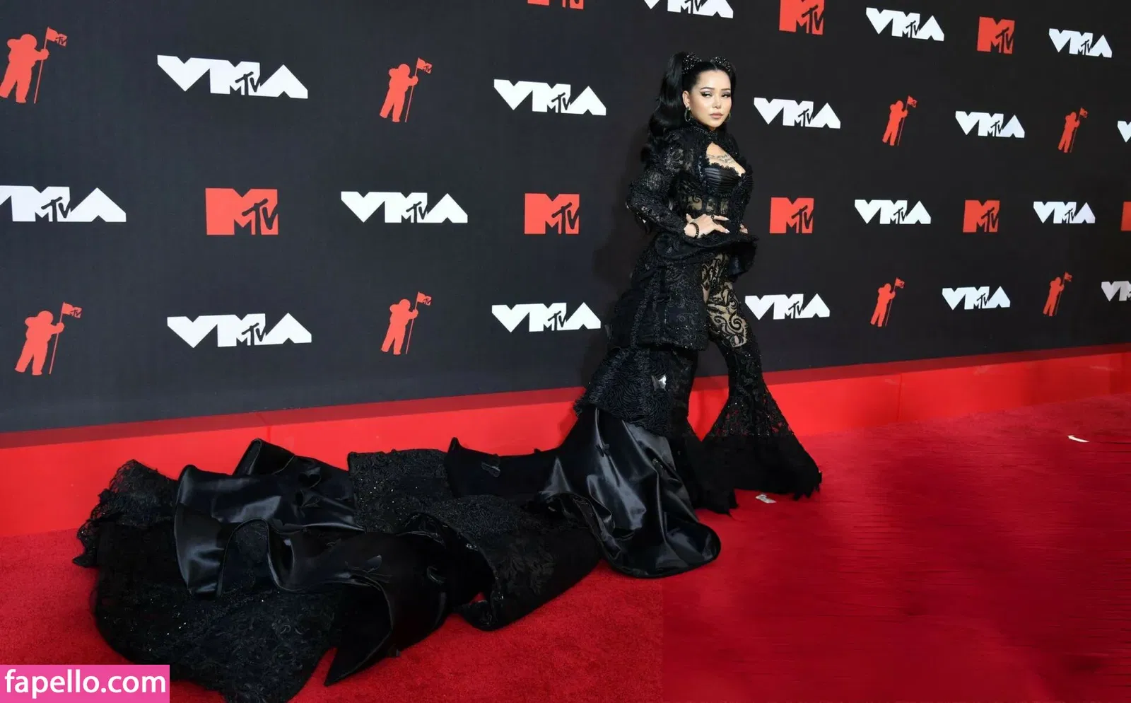 Bella Poarch Onlyfans Photo Gallery 