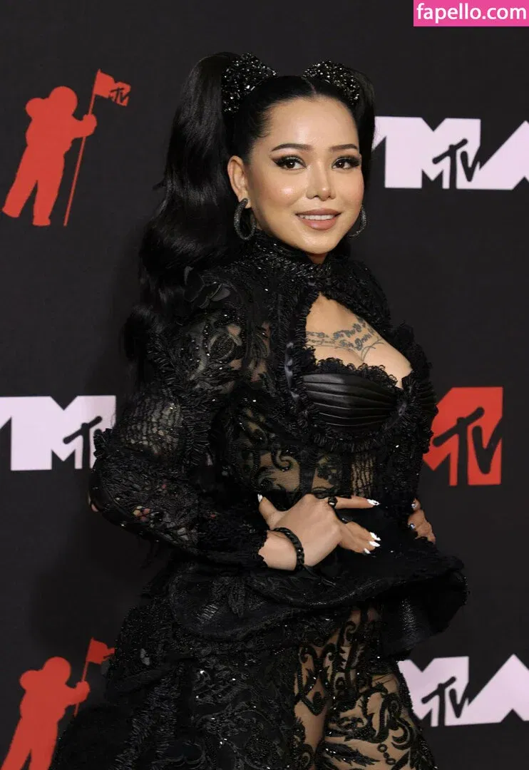 Bella Poarch Onlyfans Photo Gallery 