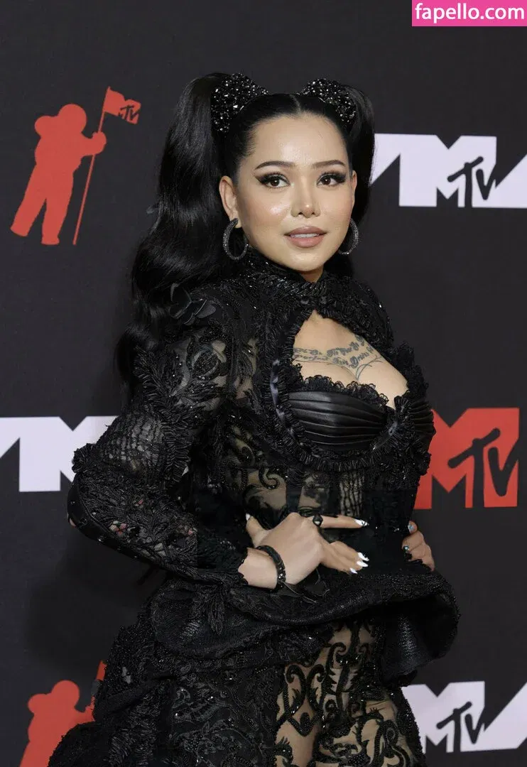 Bella Poarch Onlyfans Photo Gallery 