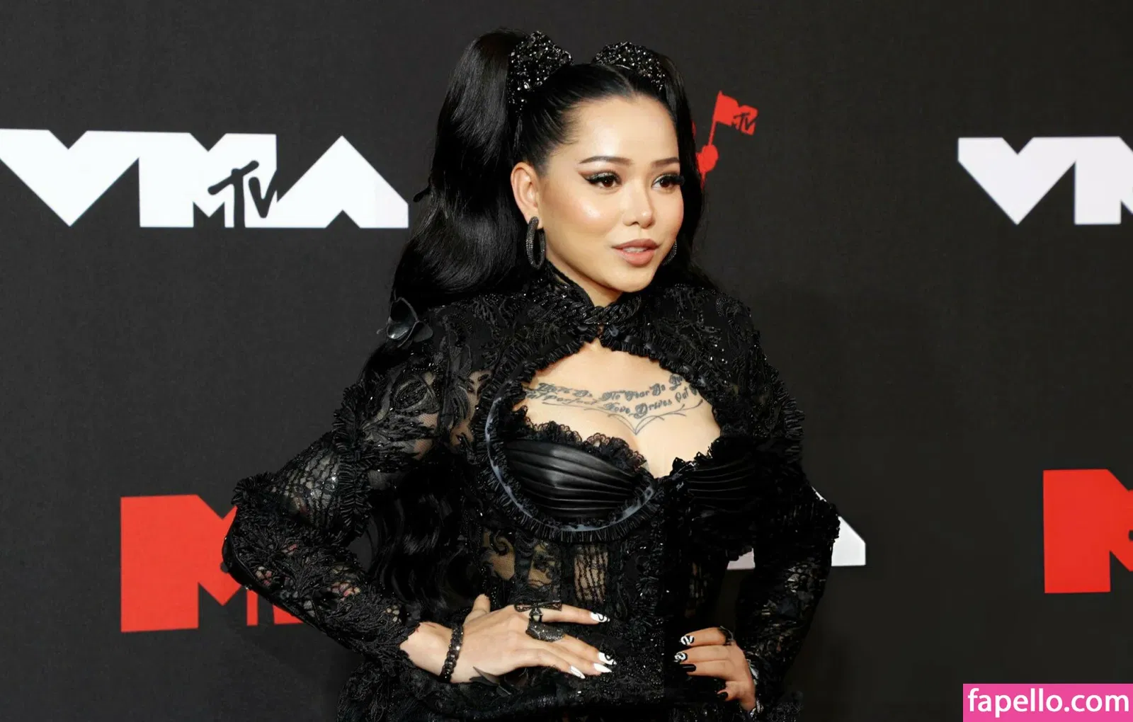 Bella Poarch Onlyfans Photo Gallery 