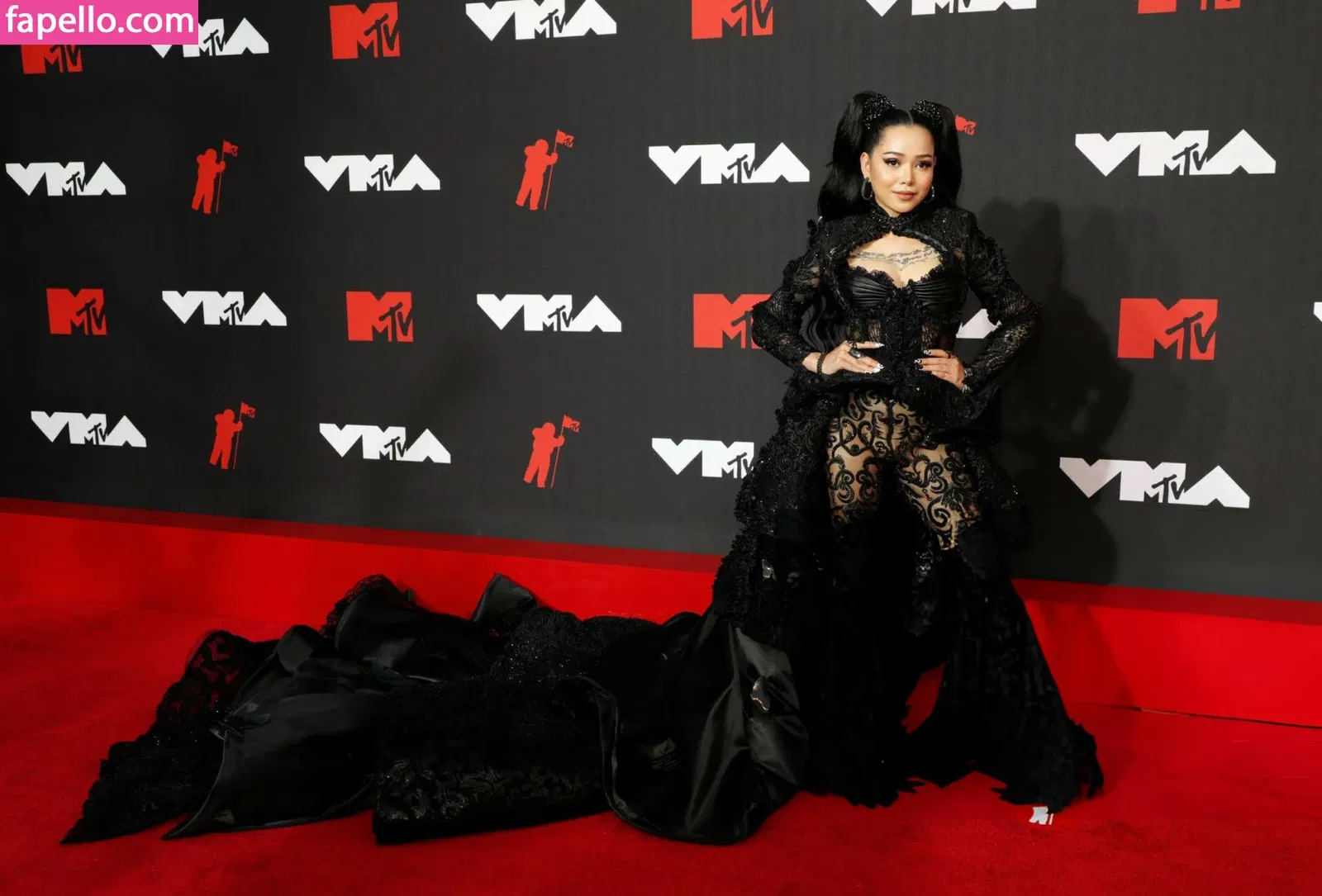 Bella Poarch Onlyfans Photo Gallery 