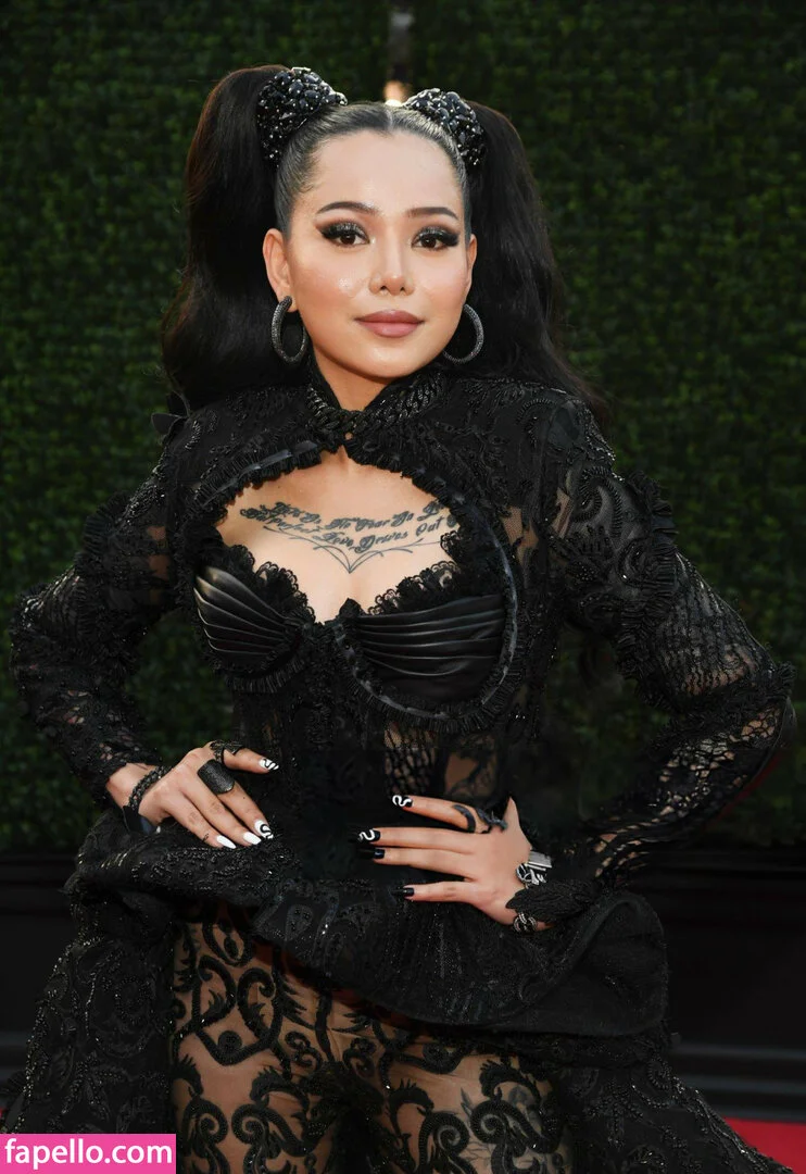 Bella Poarch Onlyfans Photo Gallery 