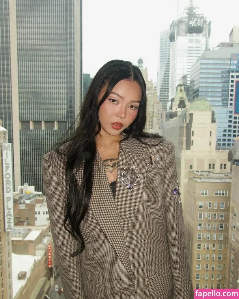 Bella Poarch Onlyfans Photo Gallery 