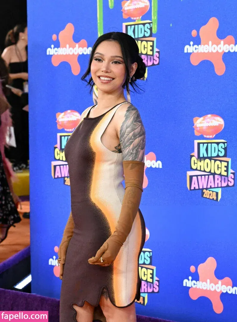 Bella Poarch Onlyfans Photo Gallery 