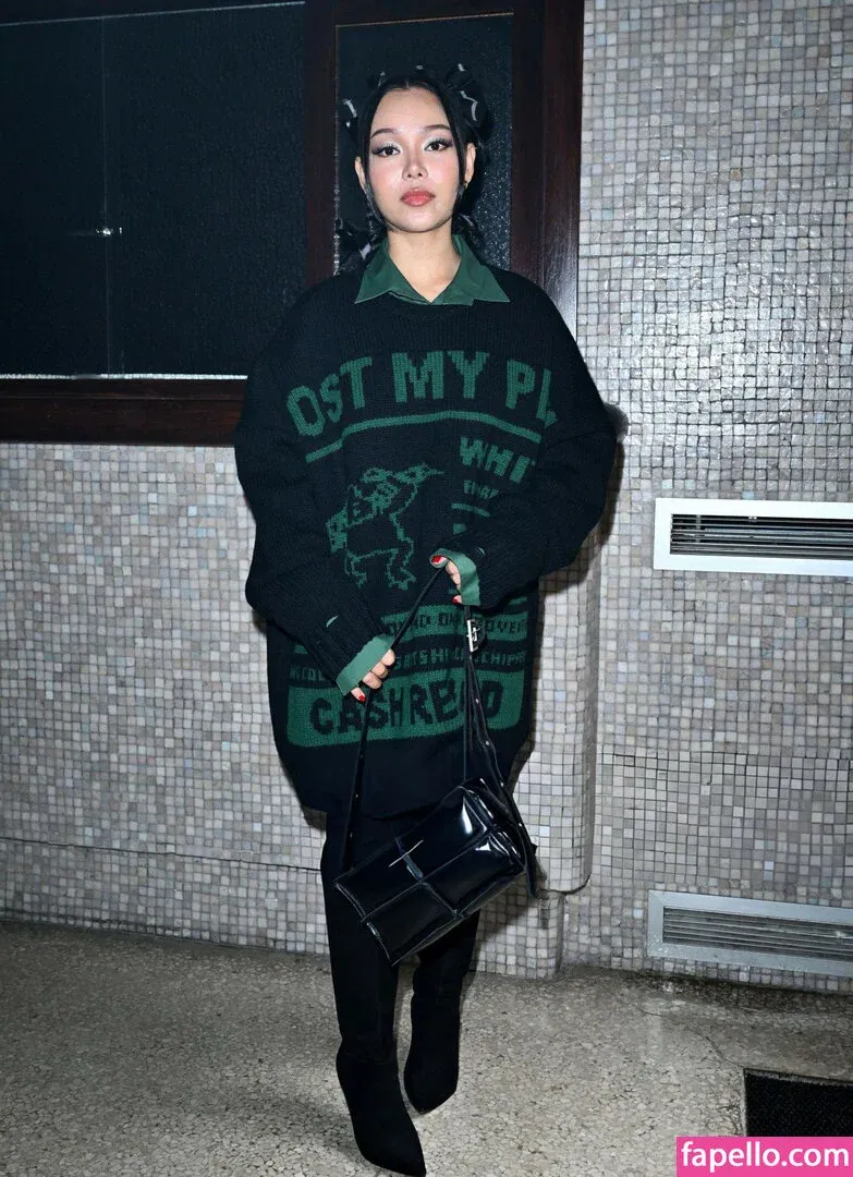 Bella Poarch Onlyfans Photo Gallery 