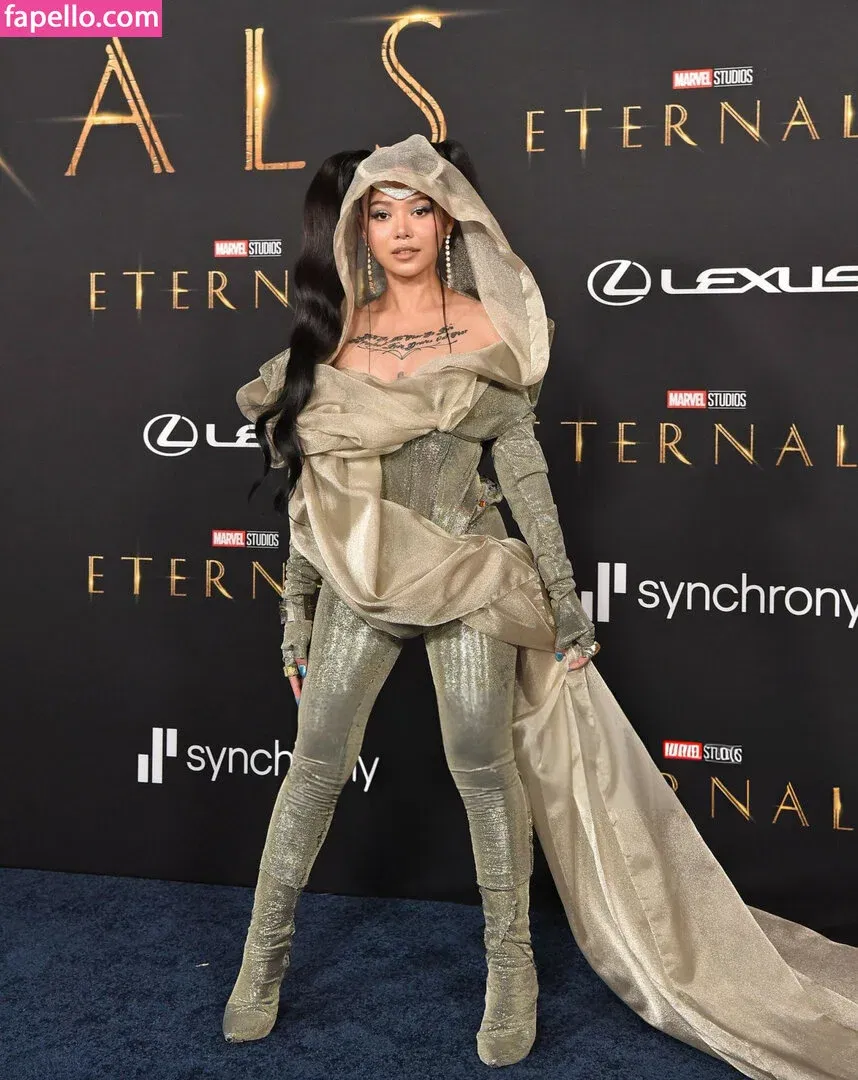 Bella Poarch Onlyfans Photo Gallery 