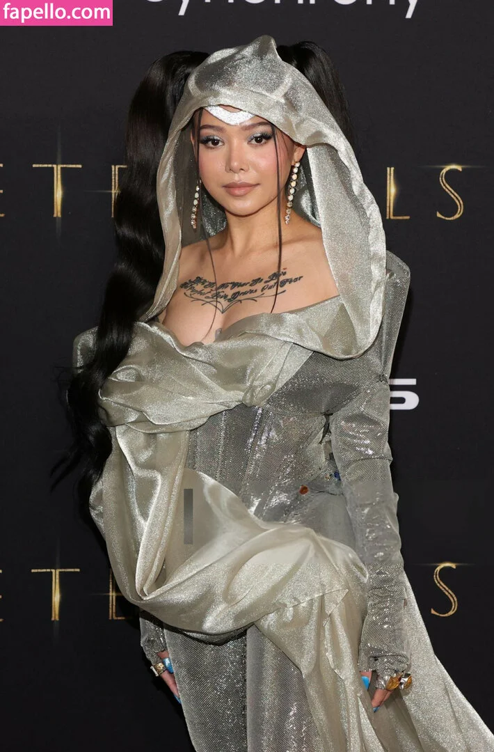 Bella Poarch Onlyfans Photo Gallery 