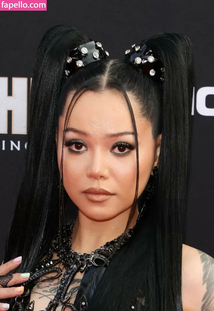 Bella Poarch Onlyfans Photo Gallery 