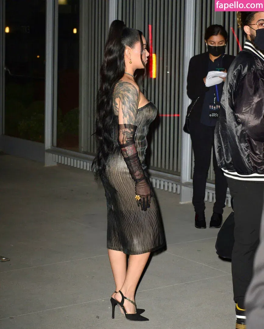 Bella Poarch Onlyfans Photo Gallery 