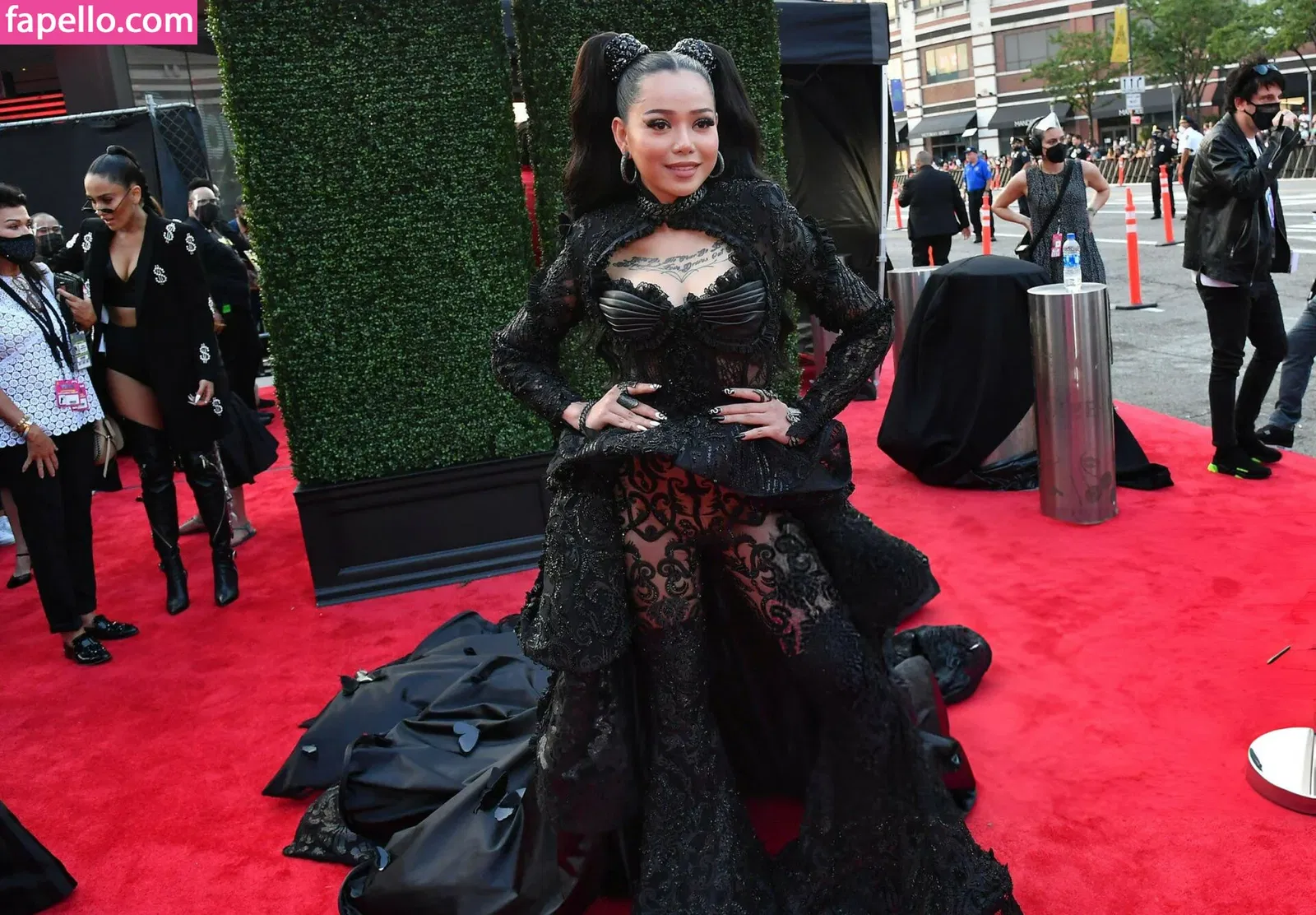 Bella Poarch Onlyfans Photo Gallery 