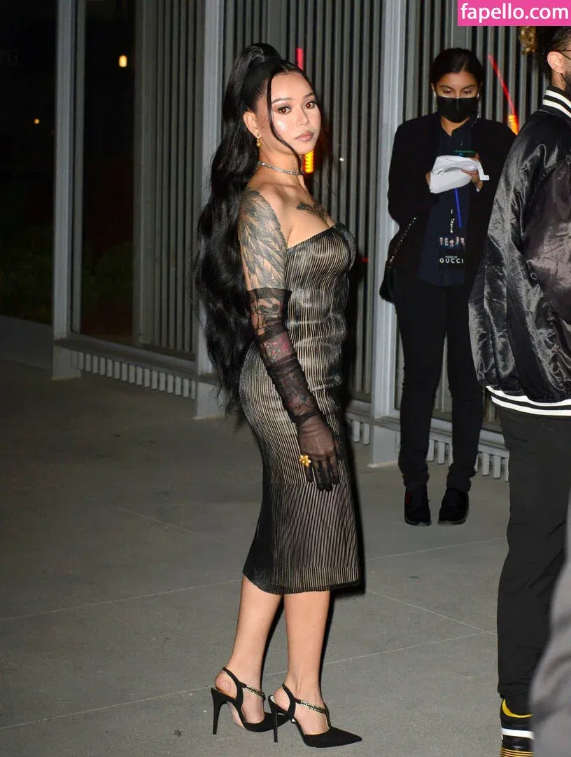 Bella Poarch Onlyfans Photo Gallery 