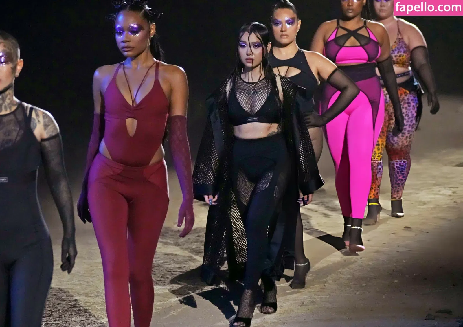 Bella Poarch Onlyfans Photo Gallery 