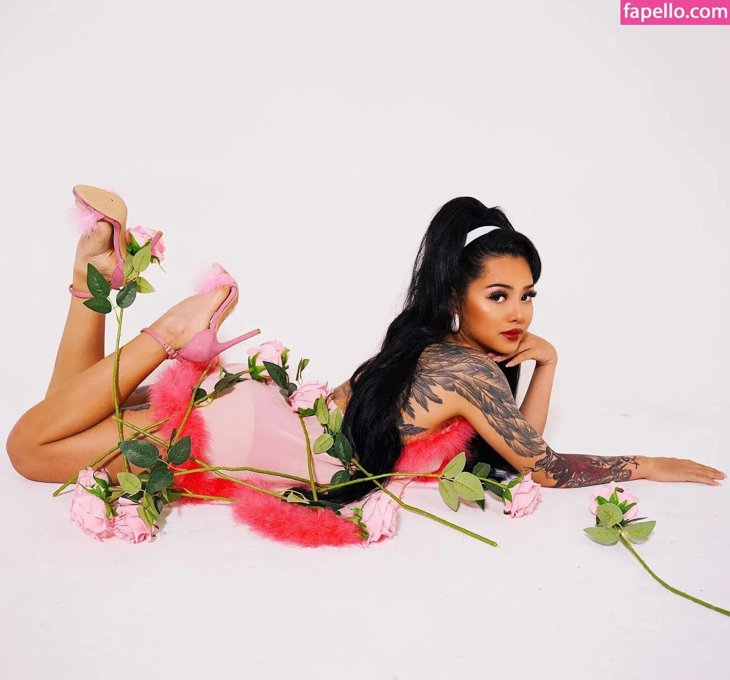 Bella Poarch Onlyfans Photo Gallery 