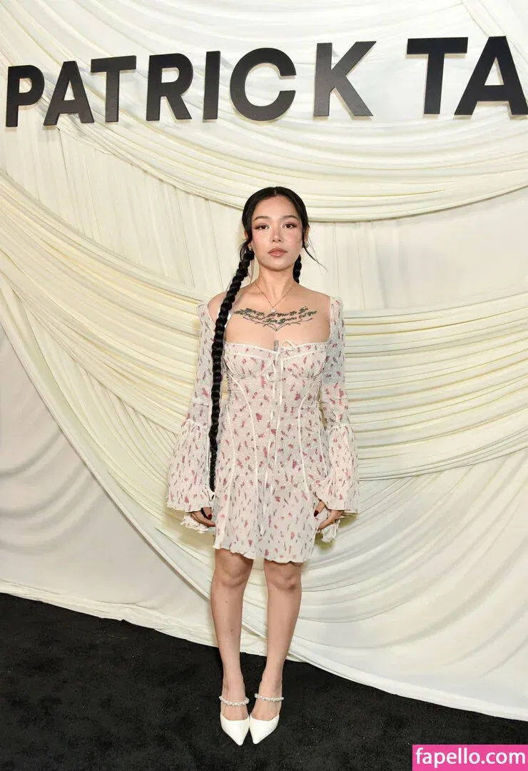 Bella Poarch Onlyfans Photo Gallery 