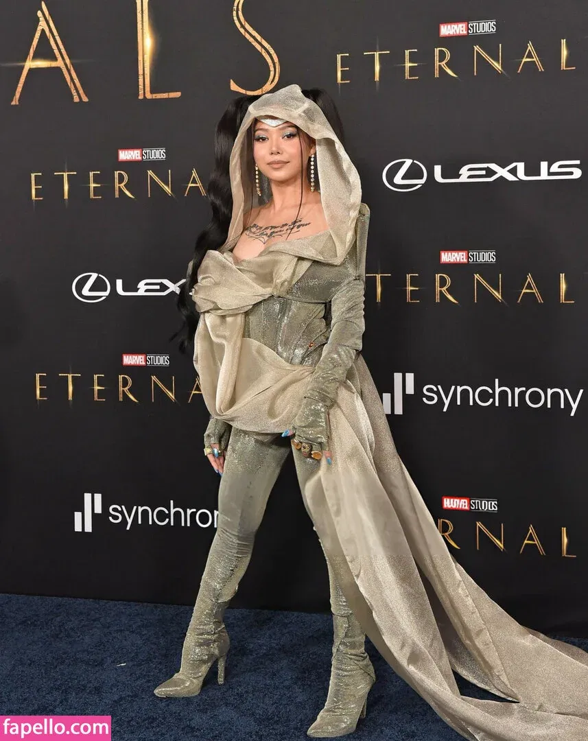 Bella Poarch Onlyfans Photo Gallery 