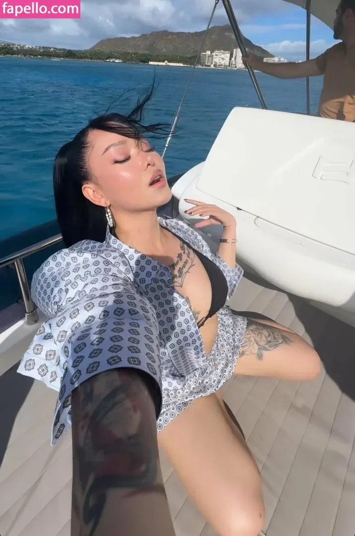 Bella Poarch Onlyfans Photo Gallery 