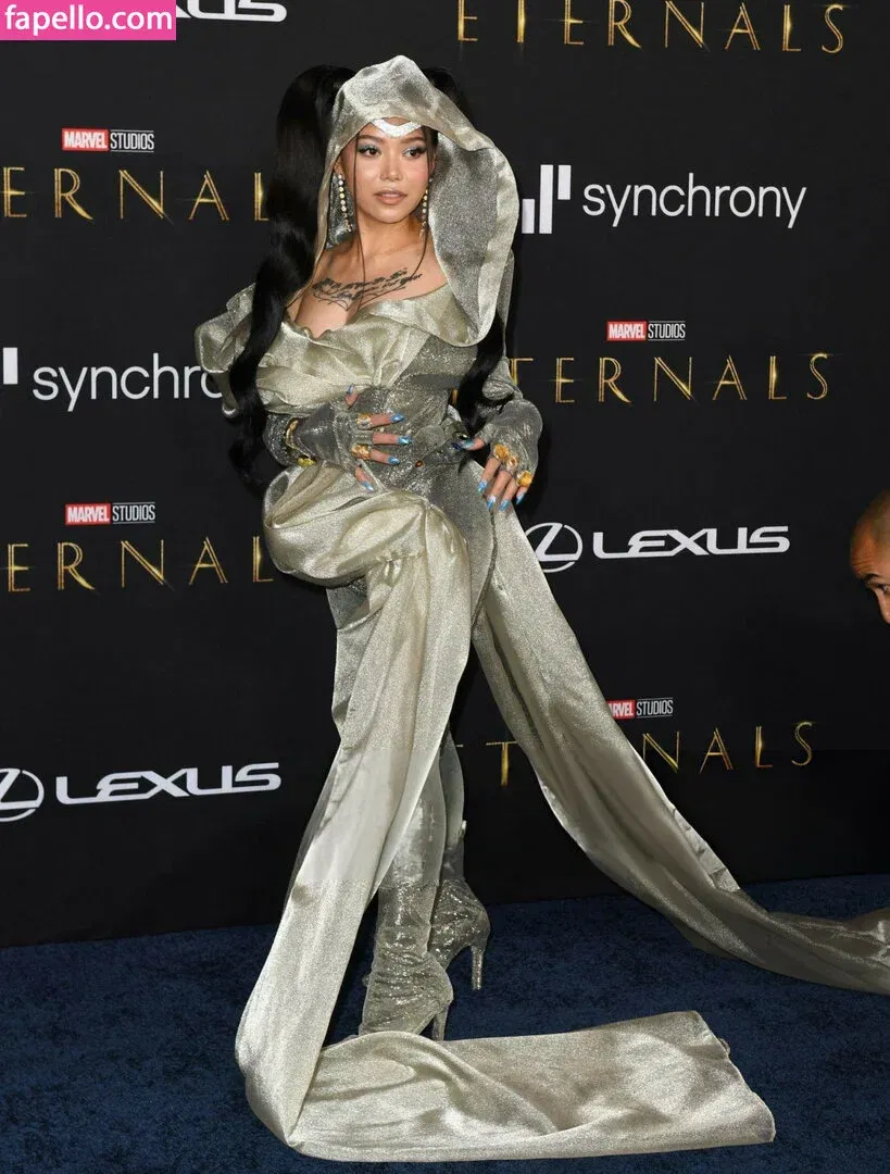 Bella Poarch Onlyfans Photo Gallery 