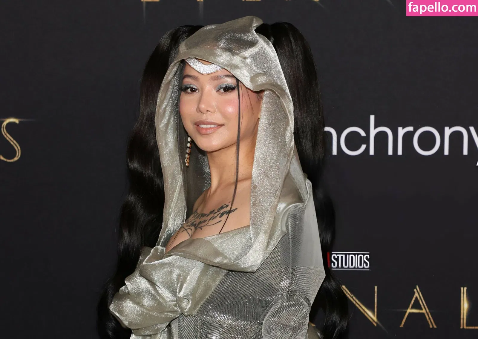 Bella Poarch Onlyfans Photo Gallery 