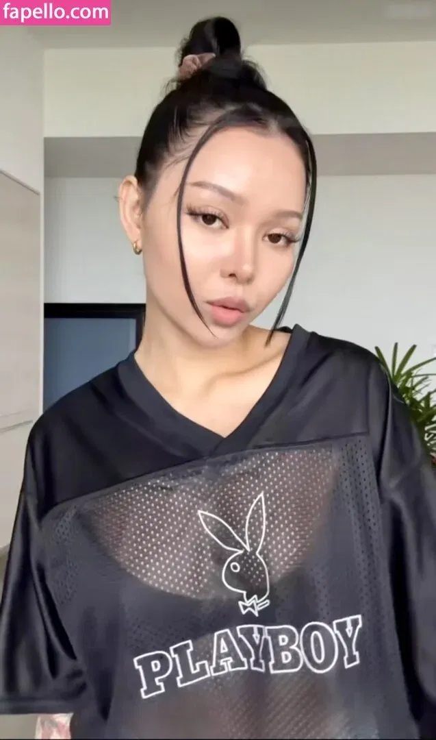 Bella Poarch Onlyfans Photo Gallery 