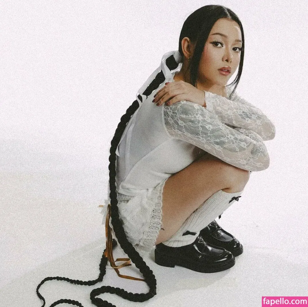 Bella Poarch Onlyfans Photo Gallery 