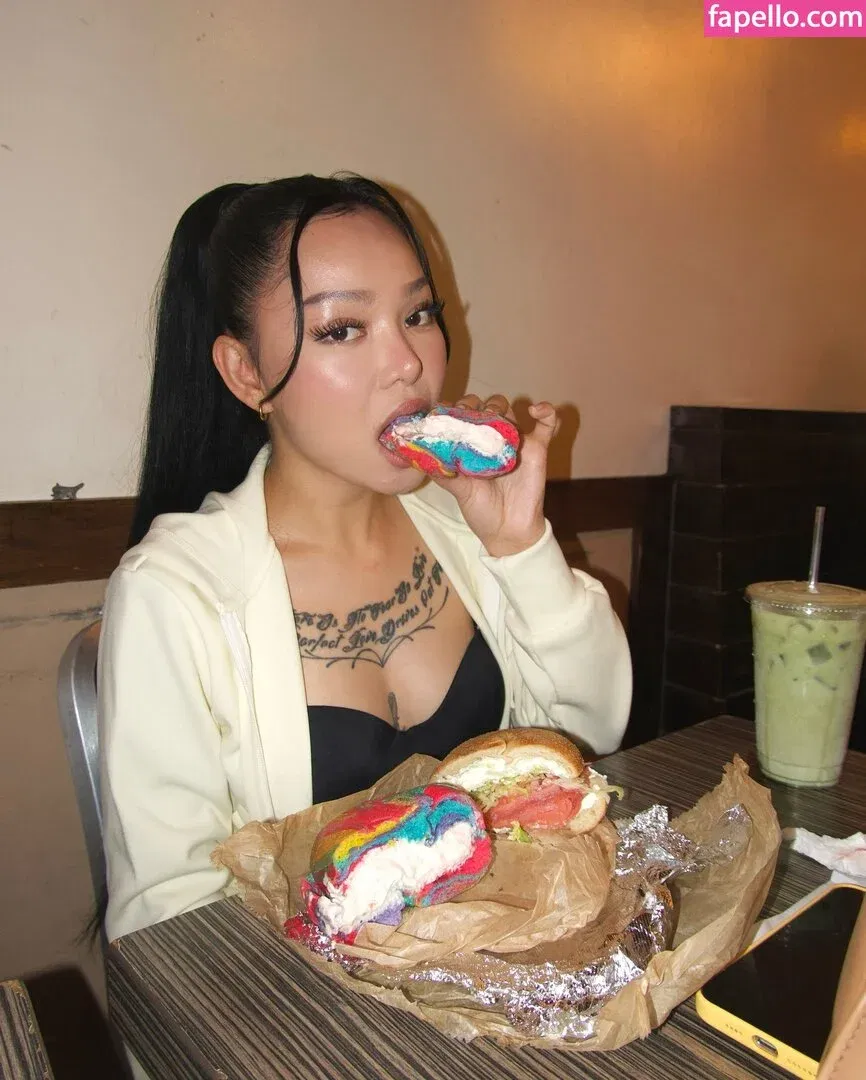 Bella Poarch Onlyfans Photo Gallery 