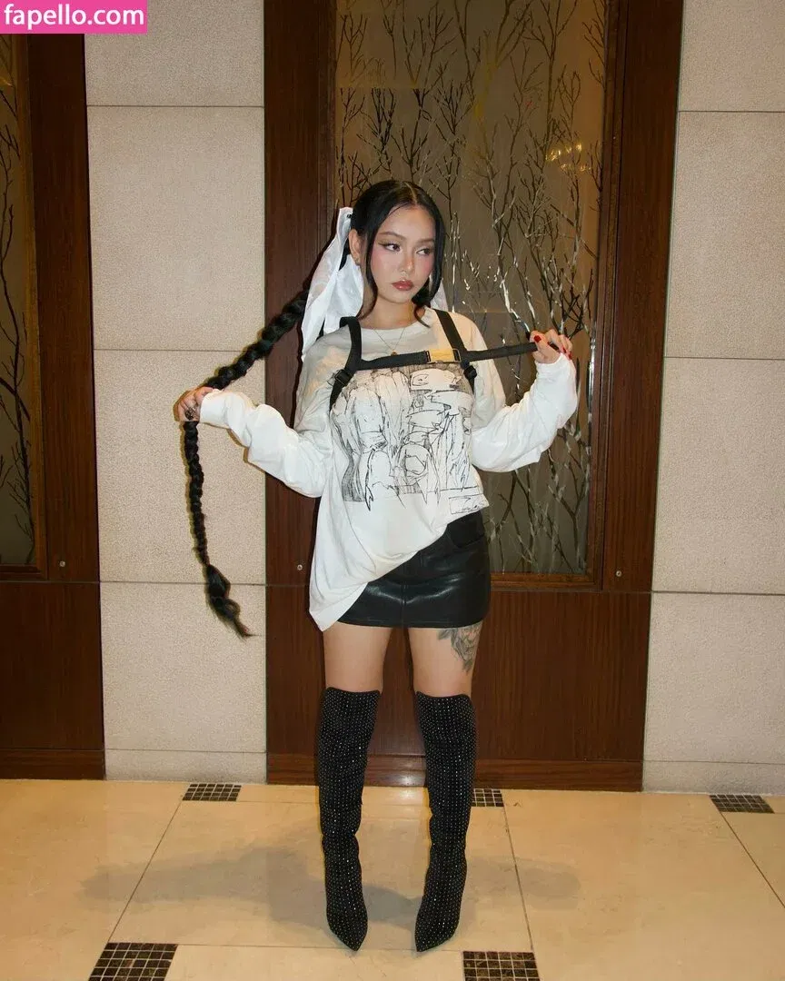 Bella Poarch Onlyfans Photo Gallery 