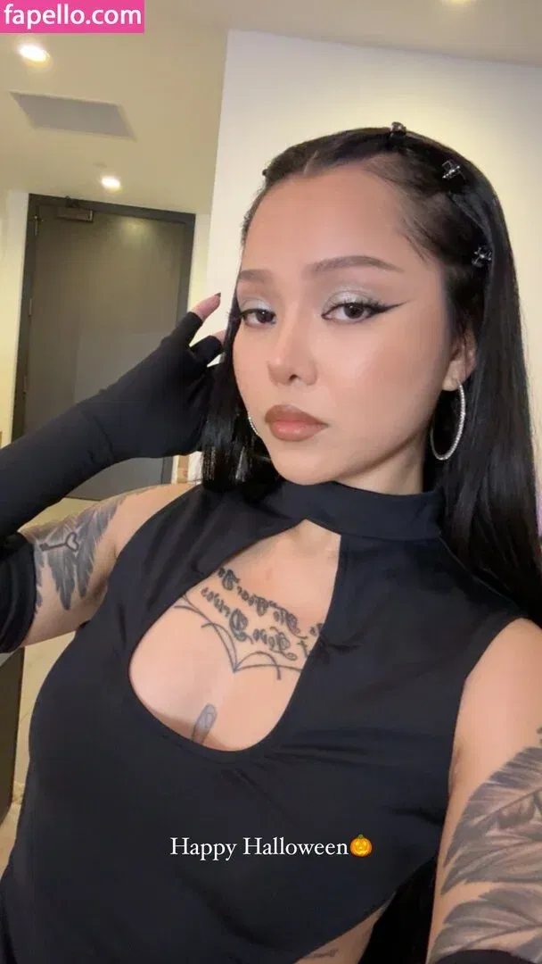 Bella Poarch Onlyfans Photo Gallery 